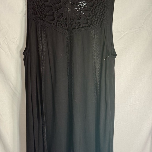 torrid Dresses & Skirts - Torrid LBD Dress Black Knit/lace Inlays Sz 3